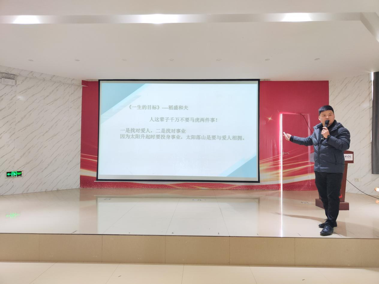 正在上传...