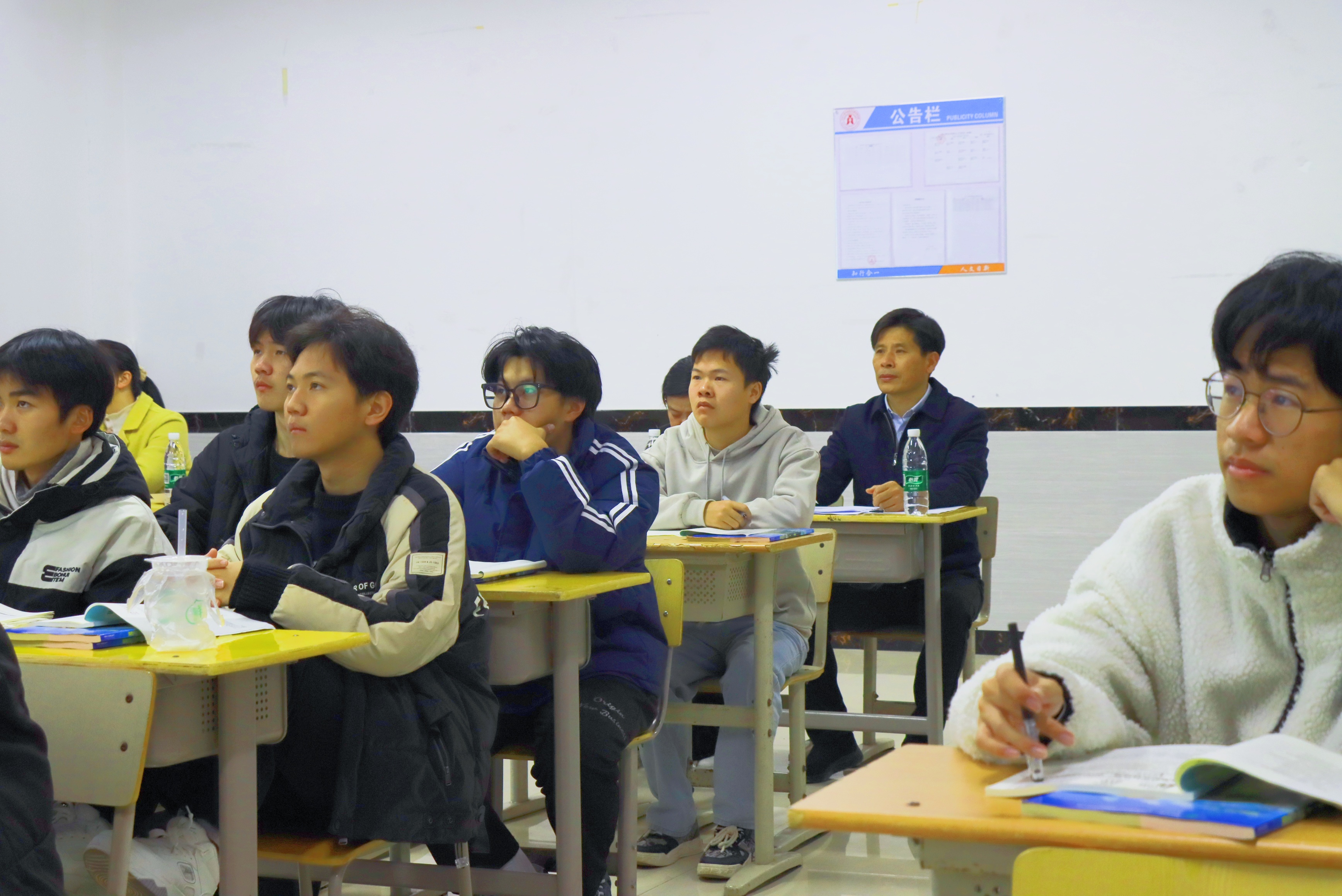 正在上传... 正在上传...