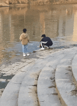 正在上传...